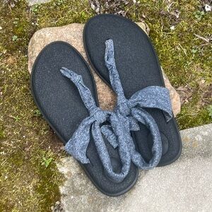 Sanuk Blue Fabric Thong Slingback Sandal Women’s Size 8 Recycled Black Sole